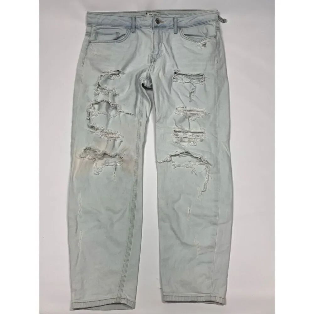 005 Forever 21 distressed denim size 29